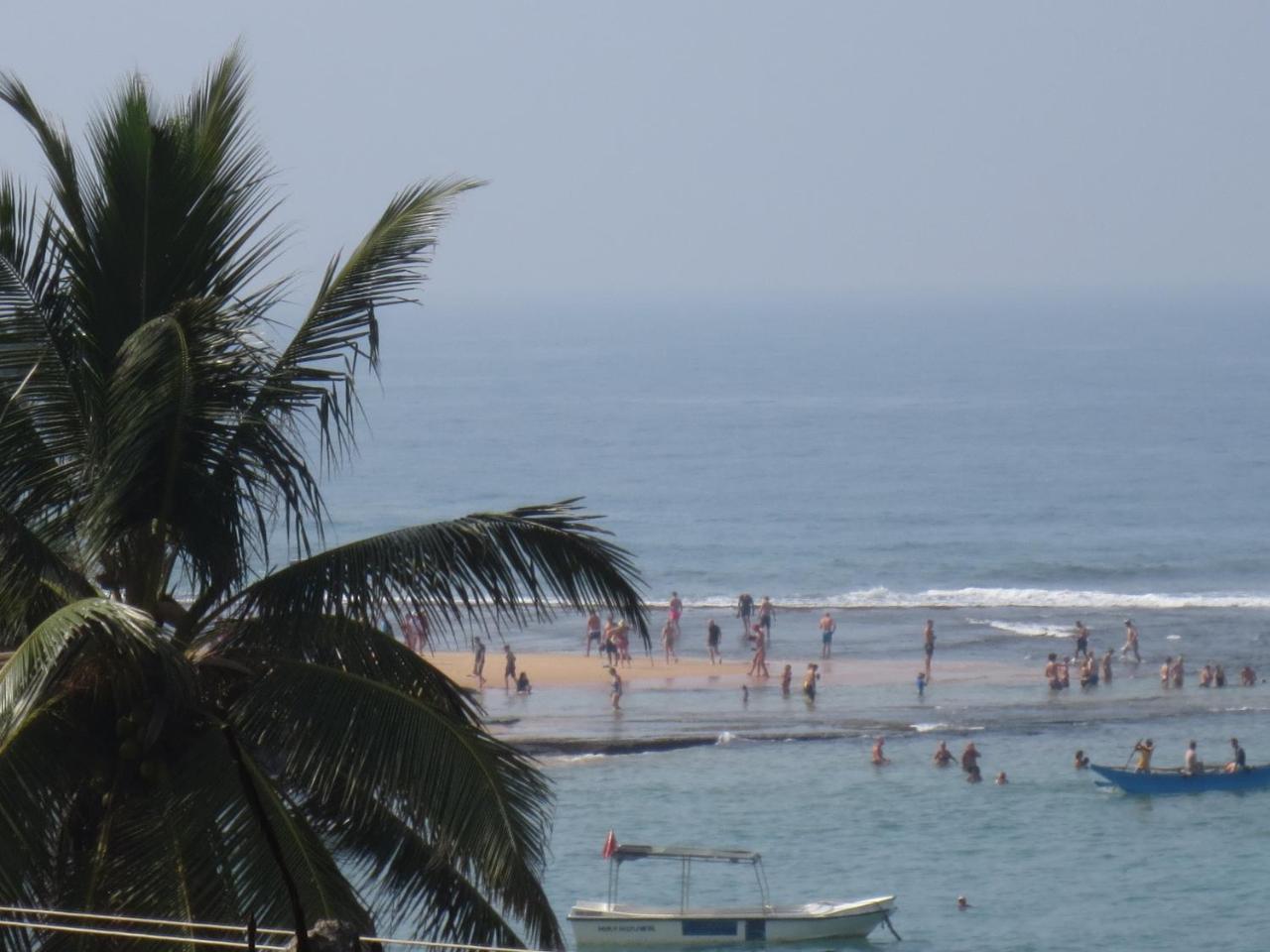 Chaaya inn Hotel Hikkaduwa Bagian luar foto